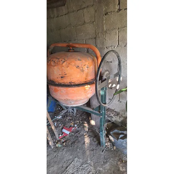 Hormigonera (trompo) Industrial, Usada Para Unas 6 Bolsas