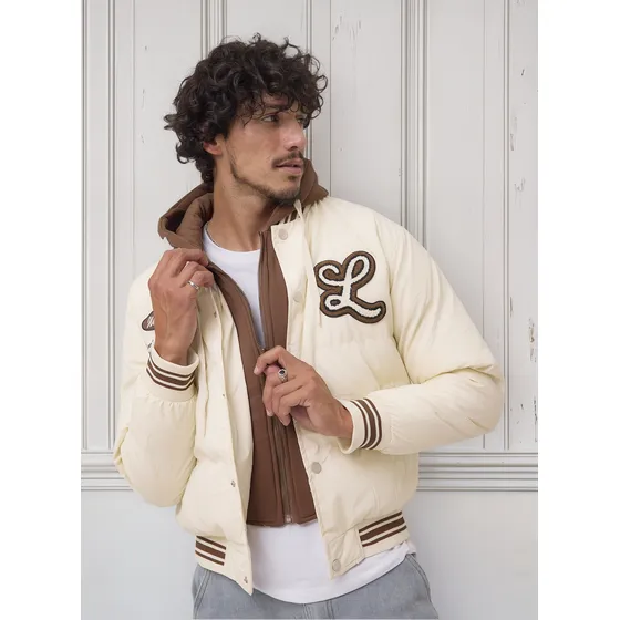 Campera Abrigo World Club. Capucha Desmontable