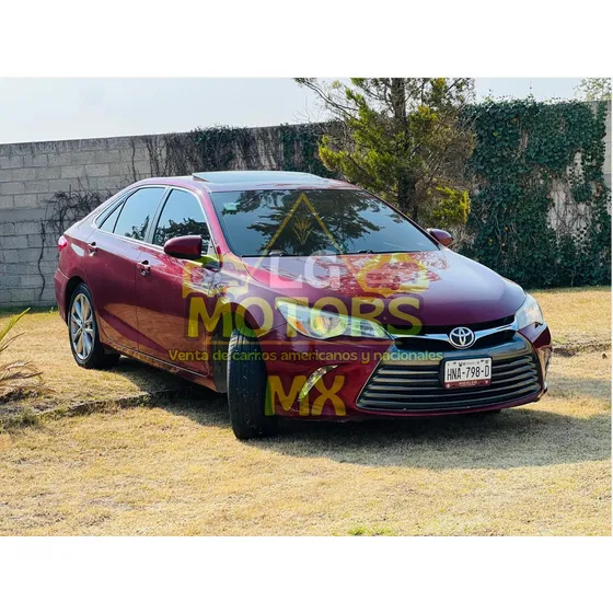 Toyota Camry 2.5 Xle Navegación At