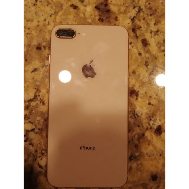 Celular iPhone 8 Plus Color Champagne 64gb