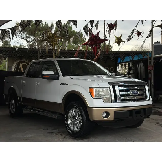 Ford Lobo 5.0l Doble Cabina Xlt V8 4x4 At