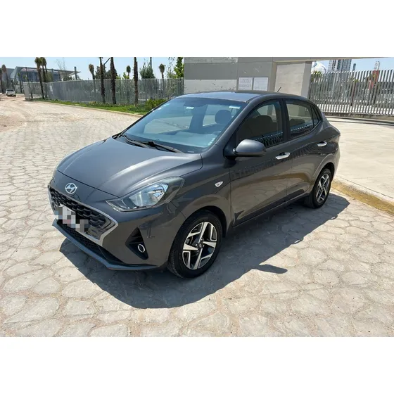 Hyundai I10 I10 Gls Sedan Std