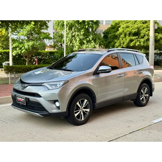 Toyota Rav4 2.0 Xroad