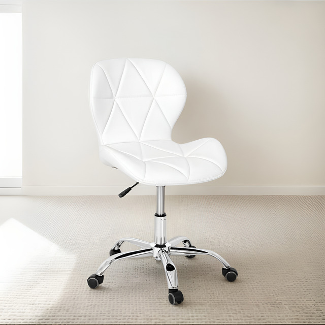 Cadeira De Escritório Eiffel Max Base Giratória Cor Branco Couro Sintético Cadeira De Escritório Eiffel Max Base Giratória Cor Branco Couro Sintético