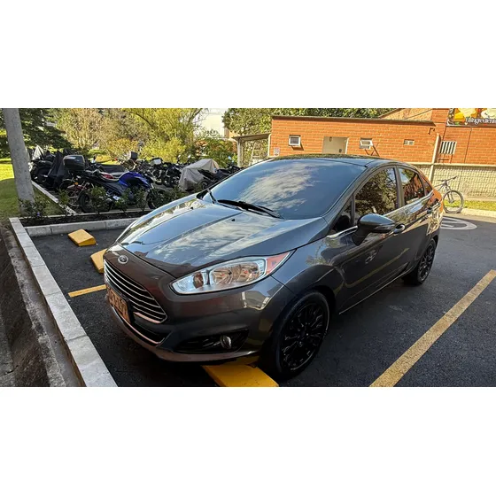 Ford Fiesta 1.6 Titanium At