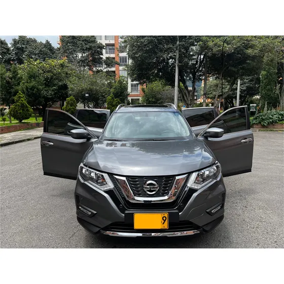 Nissan X-trail 2.5 Exclusive