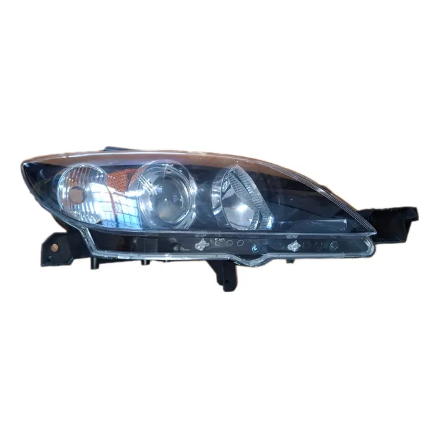 Faro Derecha Mazda 3 Hatchback