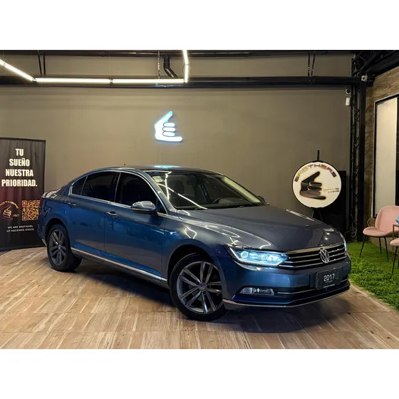 Volkswagen Passat 2.0 Tsi Highline 220cv