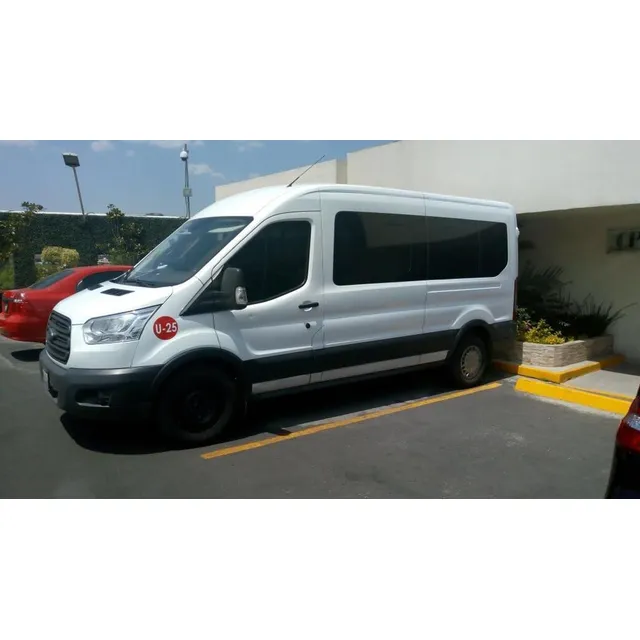 Renta De Camionetas Con Chofer Turismo Ejecutivas De 14 A 20