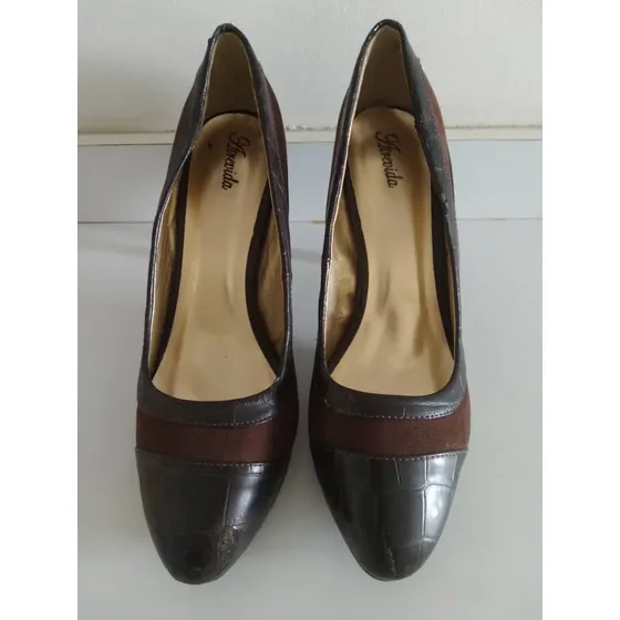 Zapatos Para Dama De Plataforma, Marca: Atrevida, Nuevos.