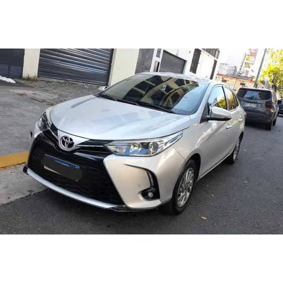 Toyota Yaris 1.5 107cv Xls Sedan
