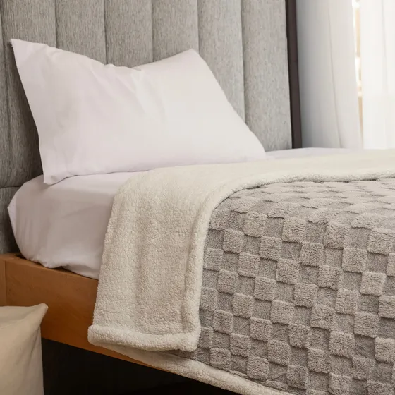 Frazada 1 Plaza Flannel Con Corderito Diseño Jacquard