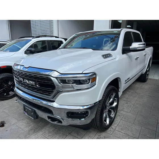 Ram Ram 1500 5.7 Hemi Limited 4x4 At