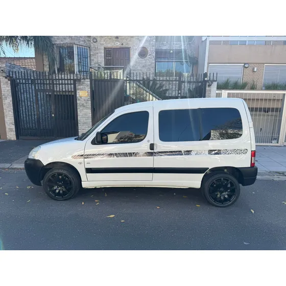 Peugeot Partner 1.6 Hdi Furgon Confort 5as