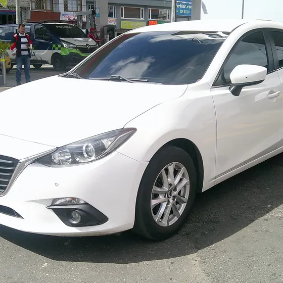 Mazda 3 2016 2.0 Touring