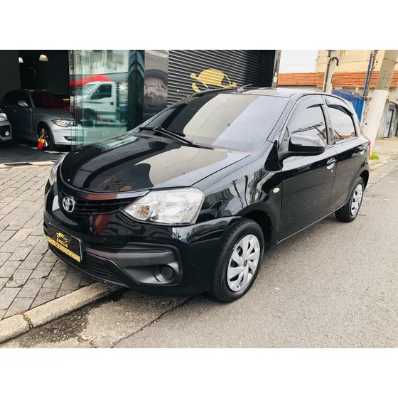 Toyota Etios 1.5 Xs 16v Flex 4p Automático