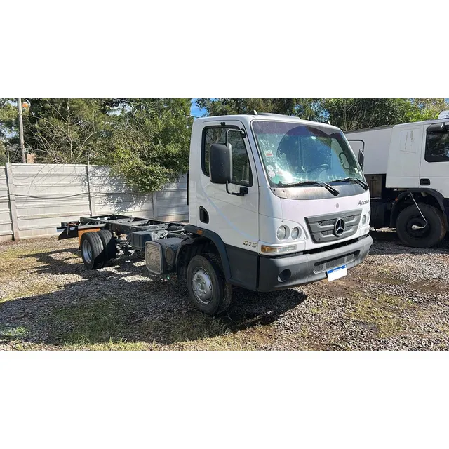 Mercedes-benz Accelo 815 2017