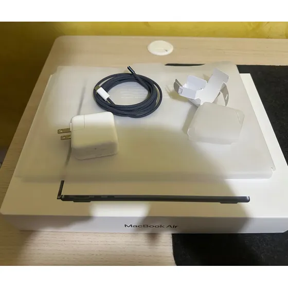 Apple Macbook Air M2 2023 8gb 256gb Ssd