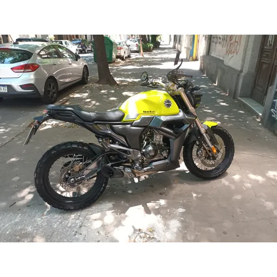 Vendo Moto Como Nueva,hermosa, Beta Zontes 155 G1,2300 Kilóm