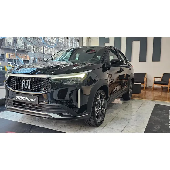 Fiat Fastback 1.3 T270 At6