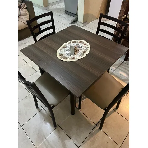 Juego De Comedor Pantrys Del Este