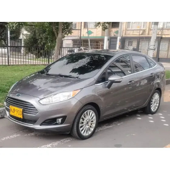 Ford Fiesta 2014 1.6 Hatchback Titanium