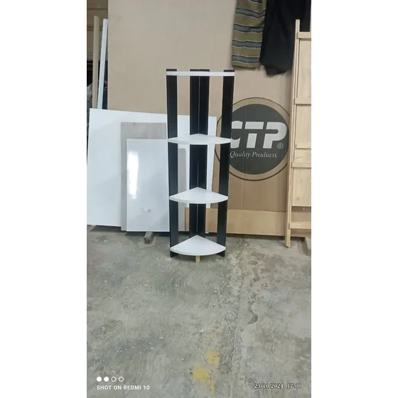 Esquinero Minimalista