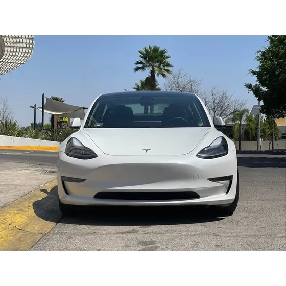 Tesla Model 3 Performance
