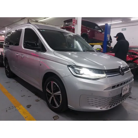 Volkswagen Caddy 1.6 Pasajeros Mt