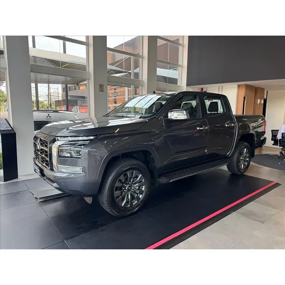 Mitsubishi Triton 2.4 Biturbo Cd Hpe-s 4x4