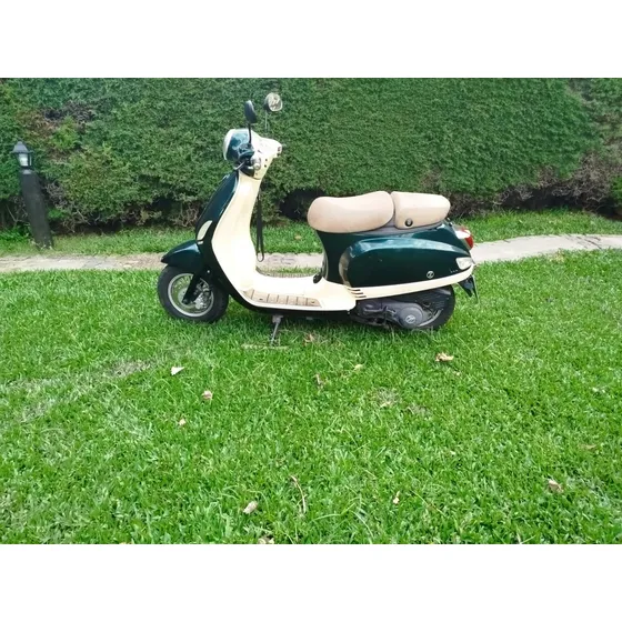 Zanella Styller 150 Con Baúl Trasero. Excelente Estado.