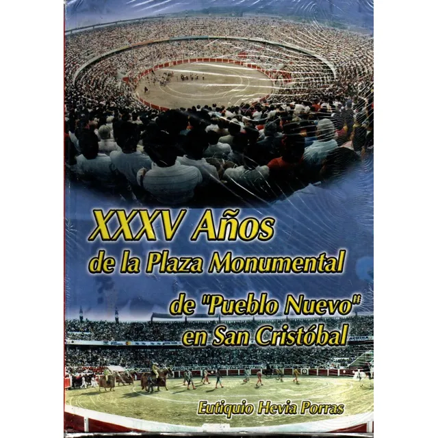 Xxxv Años De Plaza Monumental De Pueblo Nuevo San Cristobal