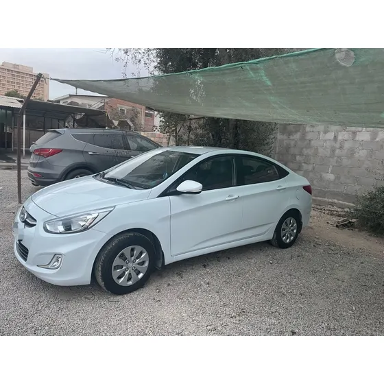 Hyundai Accent Rb 5dr 1.4 6mt Gl 2ab