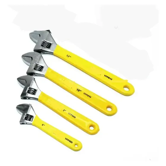 Llave Francesa Set De 4 Pcs Aislada 6.8.10.12  