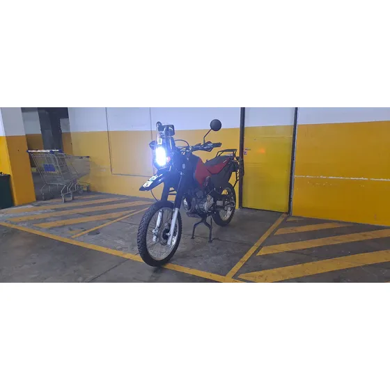 Honda Tornado 250