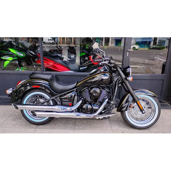 Kawasaki Vulcan 900 Classic Cordasco Cycle Center
