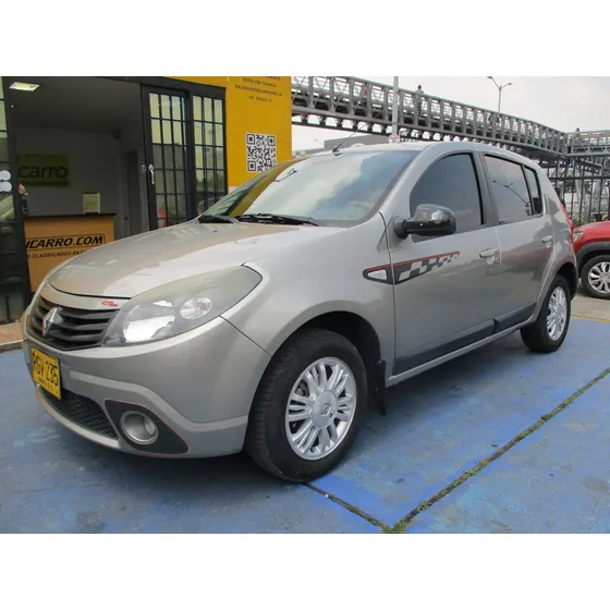 Renault Sandero Gt Line 4x2 1600cc Mt Aa