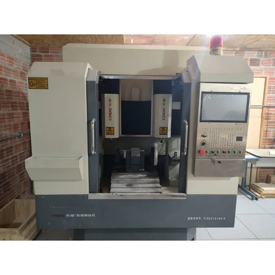 Fresa Cnc Cade De  Duplo Spindlle Para 24.000 Rpm P/ Solados