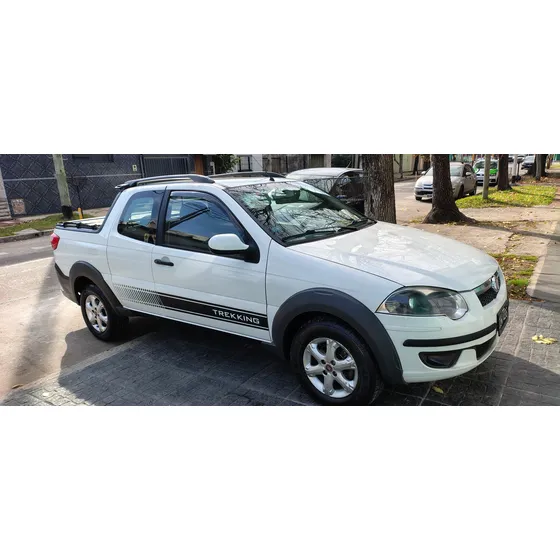 Fiat Strada 1.3 Trekking Ce Mjt Capota Pk Seg