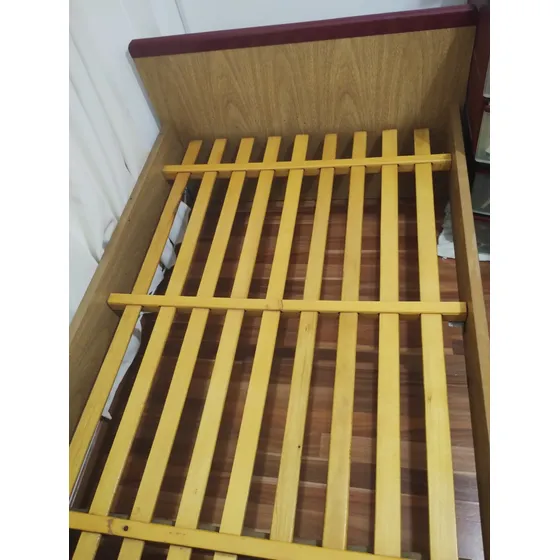 Cama De Madera  1 Y 1/2 Plaza (1x1.90) Super Reforzada Usada