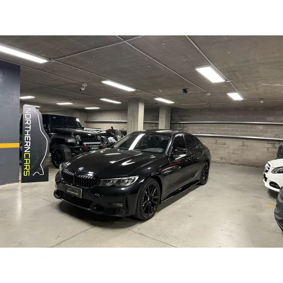Bmw Serie 3 3.0 330i Sedan Sport Line 252cv