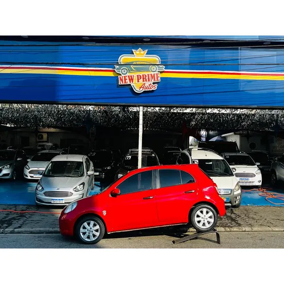 Nissan March 1.6 Sv 5p
