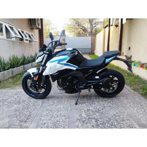 Cfmoto 400nk Año 2023/2024 En Garantia