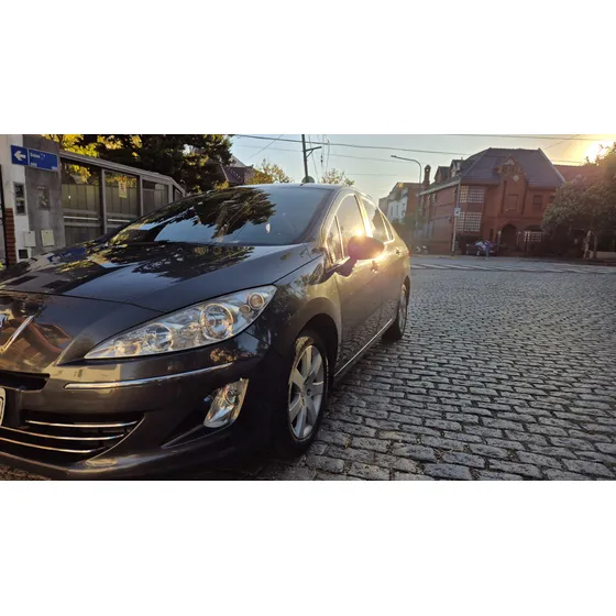 Peugeot 408 2.0 Allure Plus 143cv
