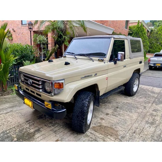 Toyota Land Cruiser 4.5 Fzj73