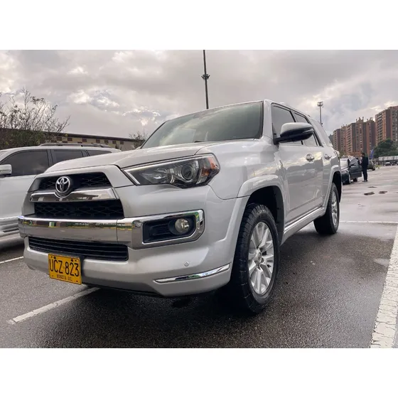 Toyota 4runner 4.0 Limited
