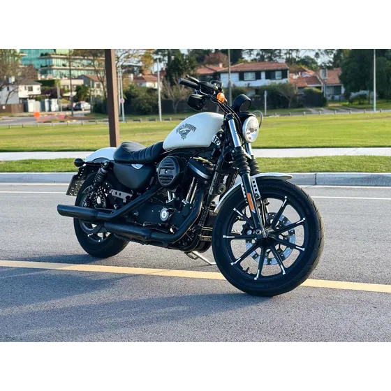 Harley Davidson Iron 883