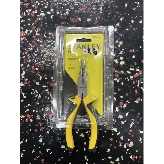 Alicate Pro Punta Ciega Con Superficie Pelacable 6 Stanley.