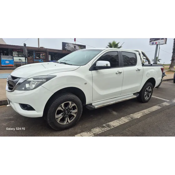 Mazda Bt50 D/c 2.2l 4x4 Sdx 6mt