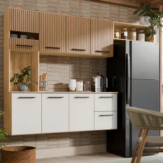 Armário de Cozinha Completa Aéreo 7 Portas e 2 Gavetas Planejada Suspenso Branco Off White Ripado 3D Carvalho Nature Amadeirado Juliana